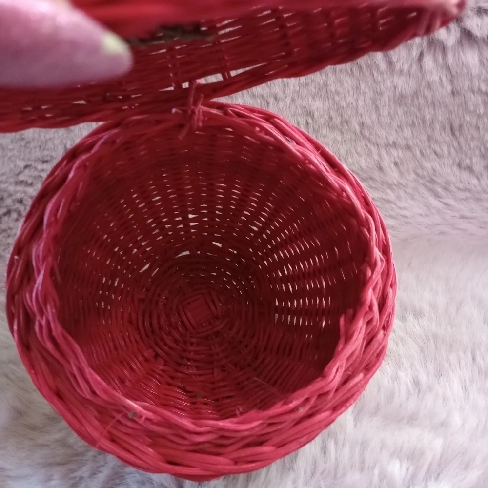 Vintage Red Green Wicker Apple Storage Container Attached Lid
